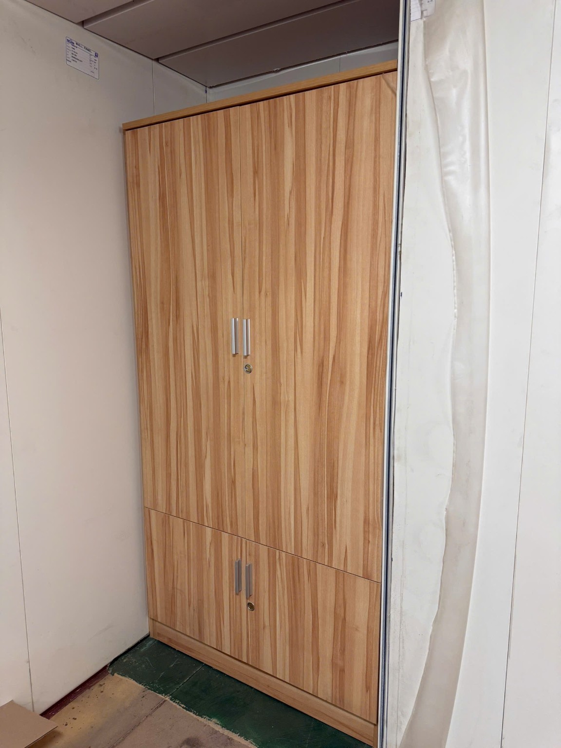 Tủ cabin cao